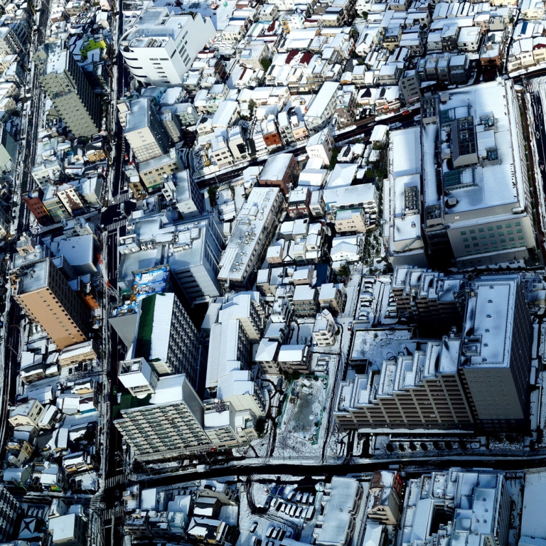 Зимняя столицы с высоты башни Скай Три; Токио