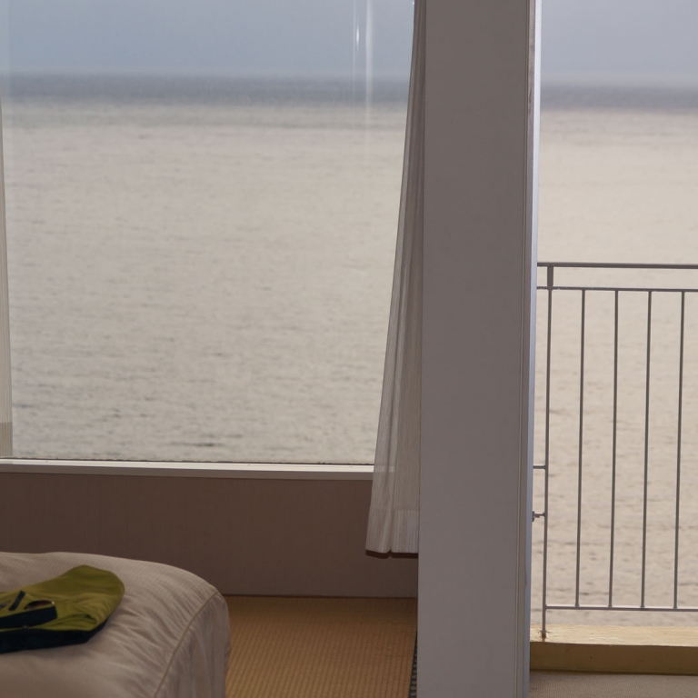 Вид на Южно-Китайское море в отеле на о.Якусима; Кагосима