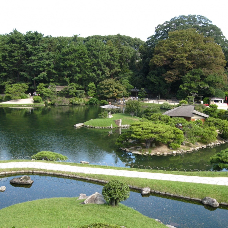 Один из лучших садов страны - КоракуЭн; Окаяма