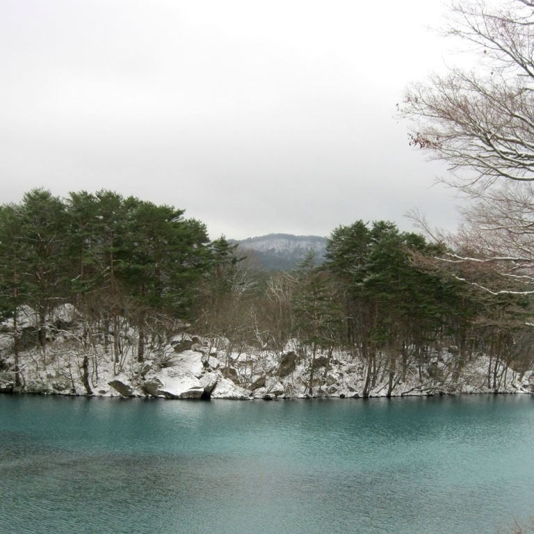 Пруд ГосикиНума, национальный парк УраБандай; Фукусима
